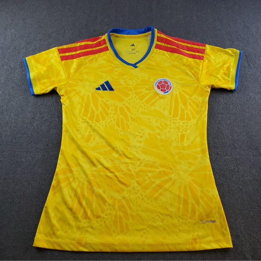 Adidas Slim Fit Colombia Soccer Jersey woman  Large Yellow  ClimaCool